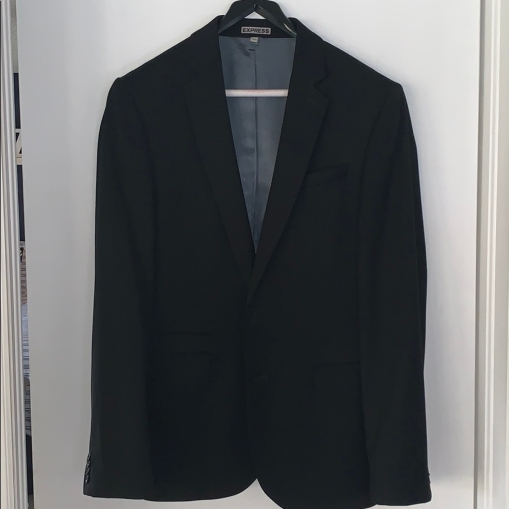 SOLD EXPRESS Black fitted suite 40R 33/32